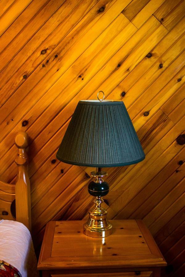 Hidden Acres Cottages Cavendish Eksteriør billede